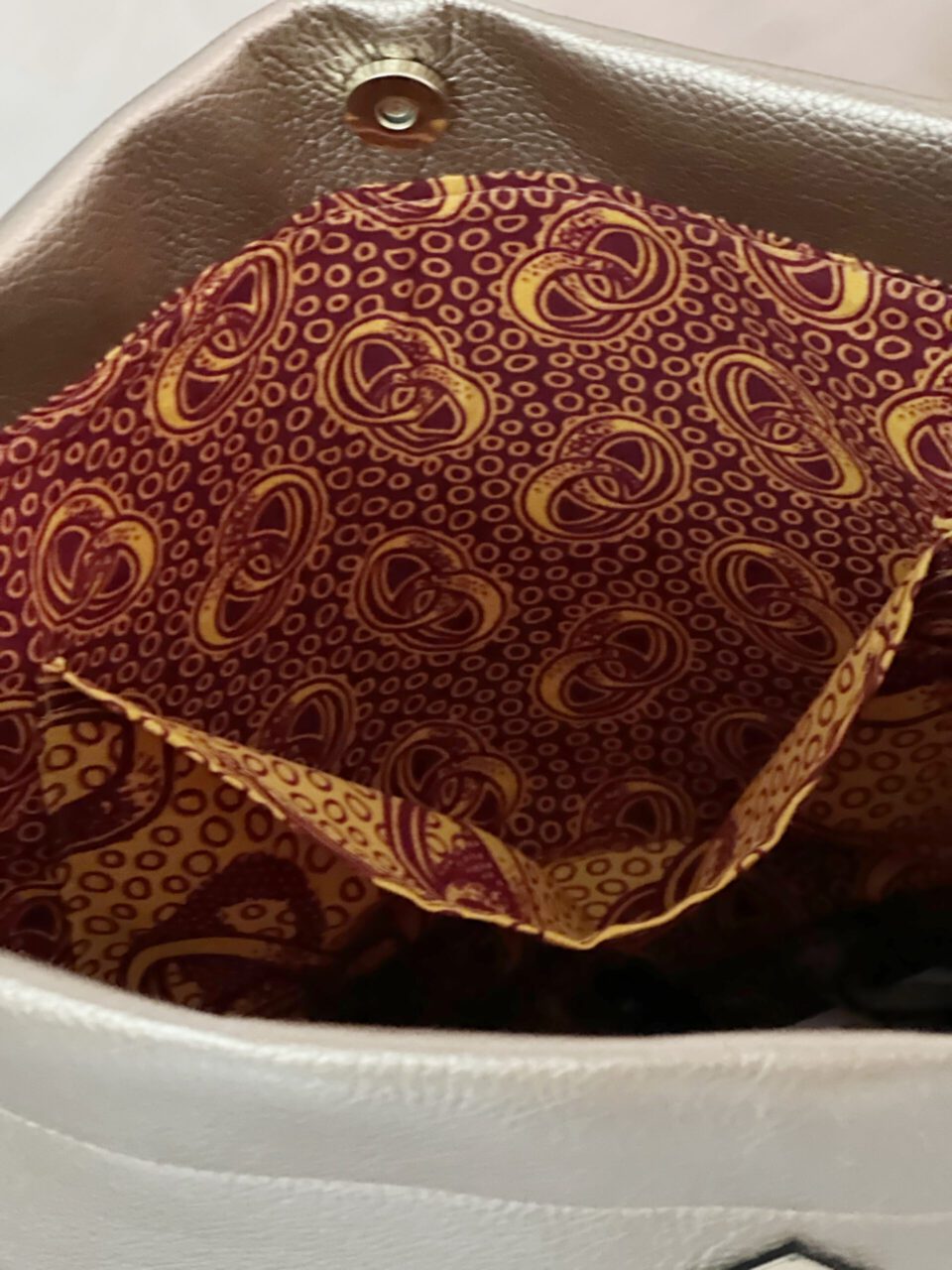 Bolso Casual de Cuero Vegano Modelo XL Rosa y Granate