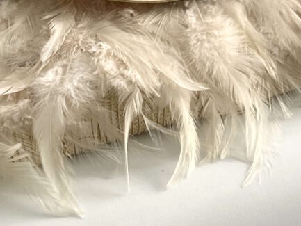 Cartera de Rafia con Plumas