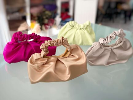 Bolso de Mano Modelo Candy en Raso