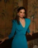 vestido elegante azul nova cerca