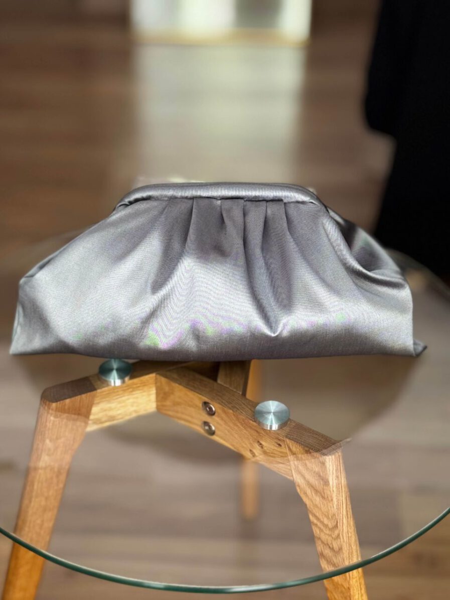 Bolso Greta cierre rigido tafetan gris